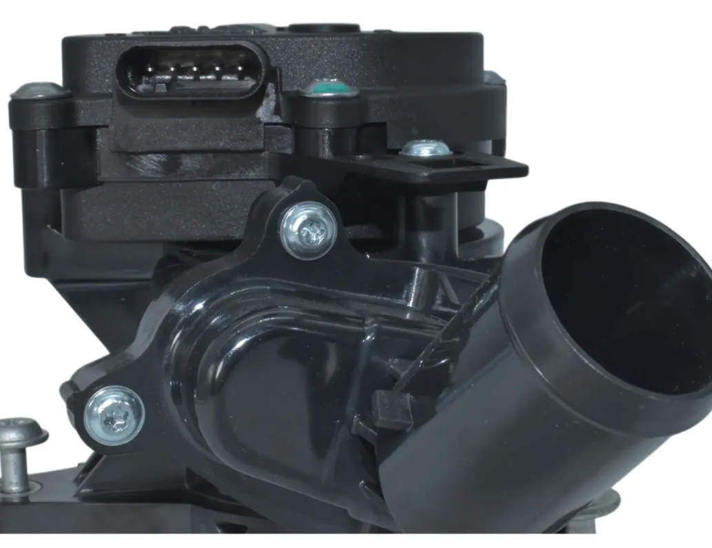 Toma De Agua Con Termostato Electrónico Para Mazda 3 / 6/ 2.5l