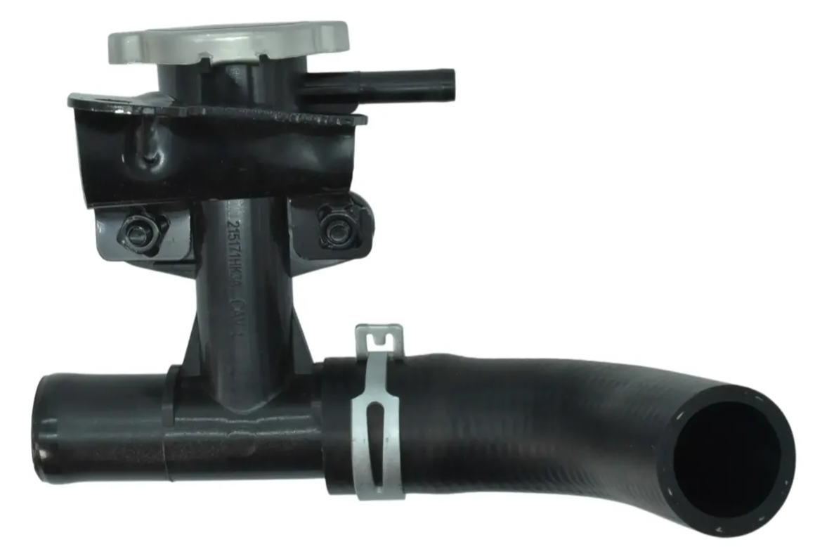 Toma De Llenado Radiador Con Manguera Para Nissan March Versa 1.6l