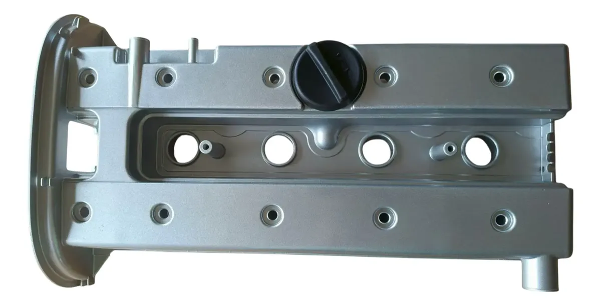 Tapa Punterias Aluminio Con Tapón Para Astra 2.4l 2004-2006