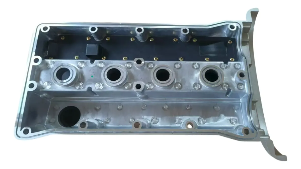 Tapa Punterías Aluminio Con Tapón Para Aveo 1.6l 2007 2017