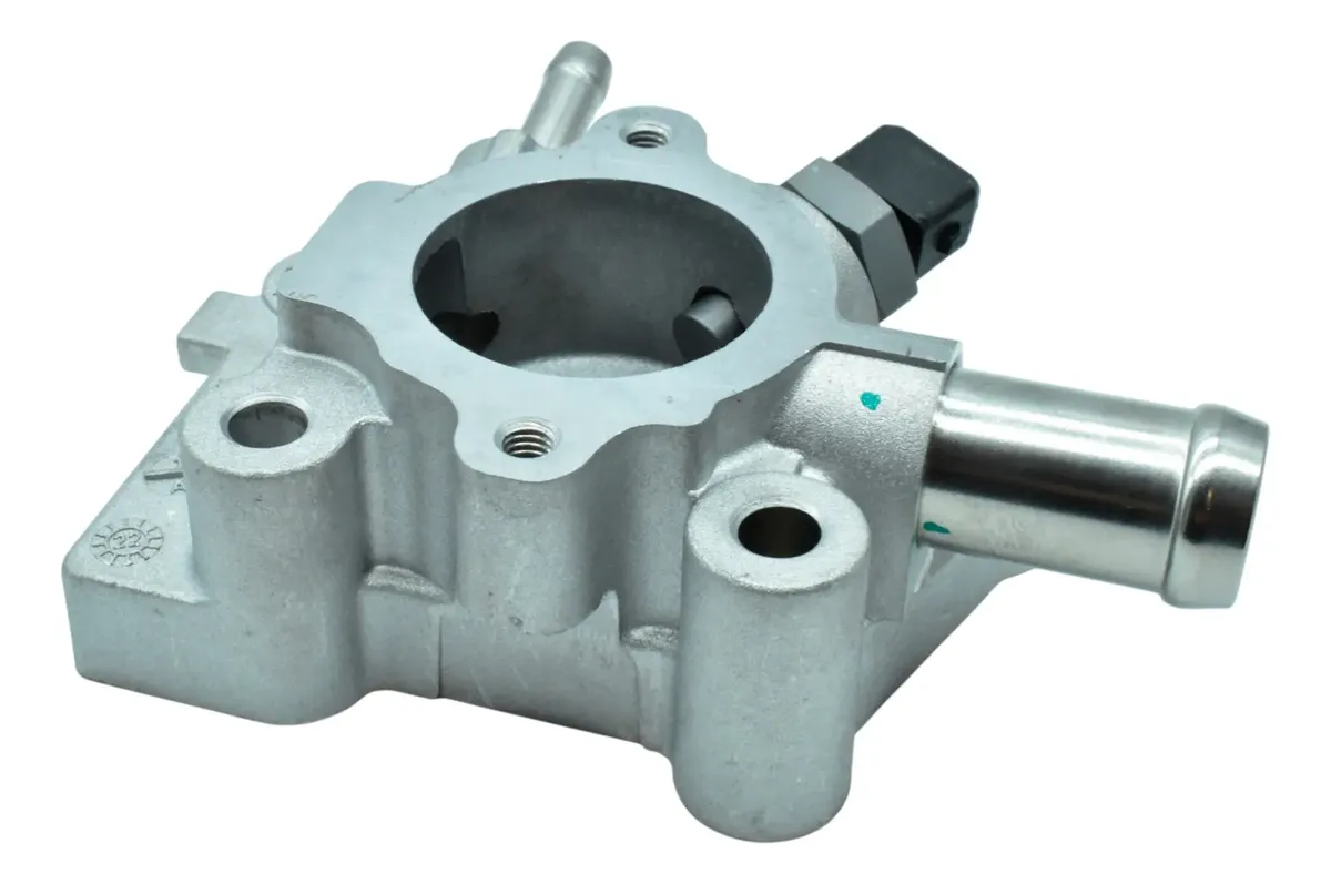 Toma De Agua Housing D/termostato P/ Aveo 24-25 Tornado Van